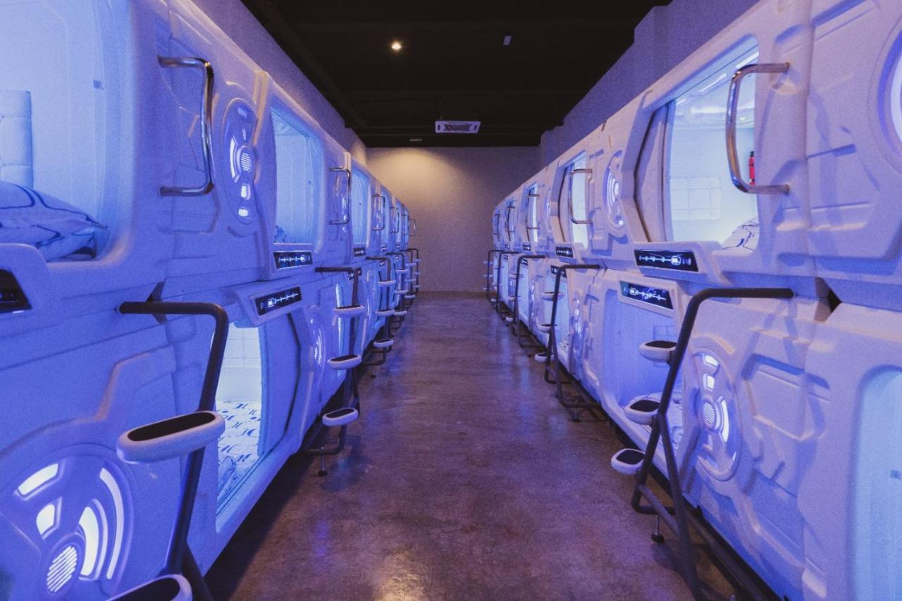 Hashtag.Capsule.Hostel Johor Bahru Exteriör bild